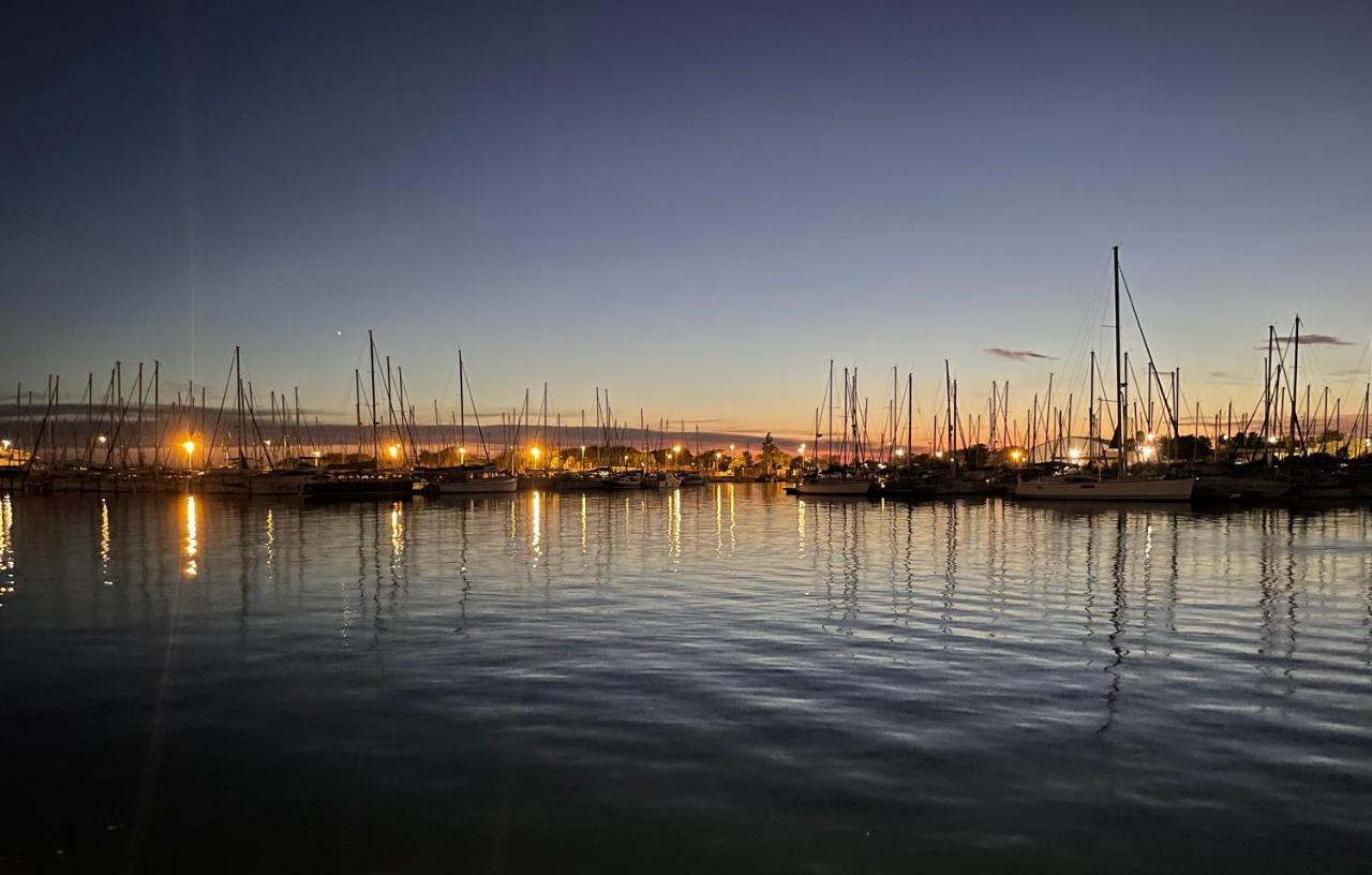 Studio Face A La Mer 4 Couchages - Gratuits Piscine Tennis Et Un Parking Prive Rare Et Tres Utile - Vue Magnifique Sur La Mer - Agreable En Toutes Saisons Ile Des Pecheurs - La Brigantine - Emplacement Et Vue Rares Au Cap D'Agde Kültér fotó