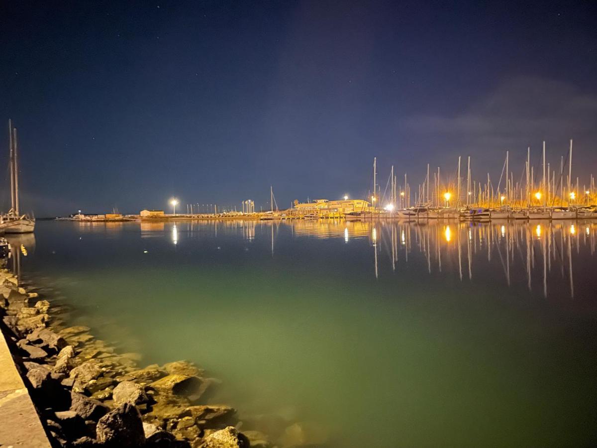 Studio Face A La Mer 4 Couchages - Gratuits Piscine Tennis Et Un Parking Prive Rare Et Tres Utile - Vue Magnifique Sur La Mer - Agreable En Toutes Saisons Ile Des Pecheurs - La Brigantine - Emplacement Et Vue Rares Au Cap D'Agde Kültér fotó